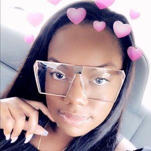 Meet your Posher, Quae